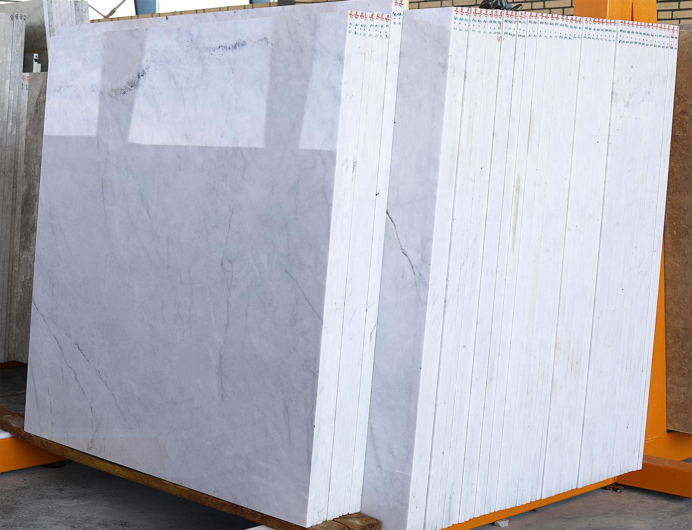 اسلب سنگ چینی نی ریز